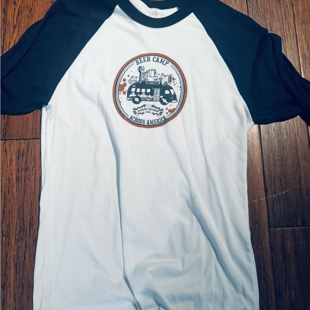 Unisex Sierra Nevada vintage White and Blue Raglan Shirt